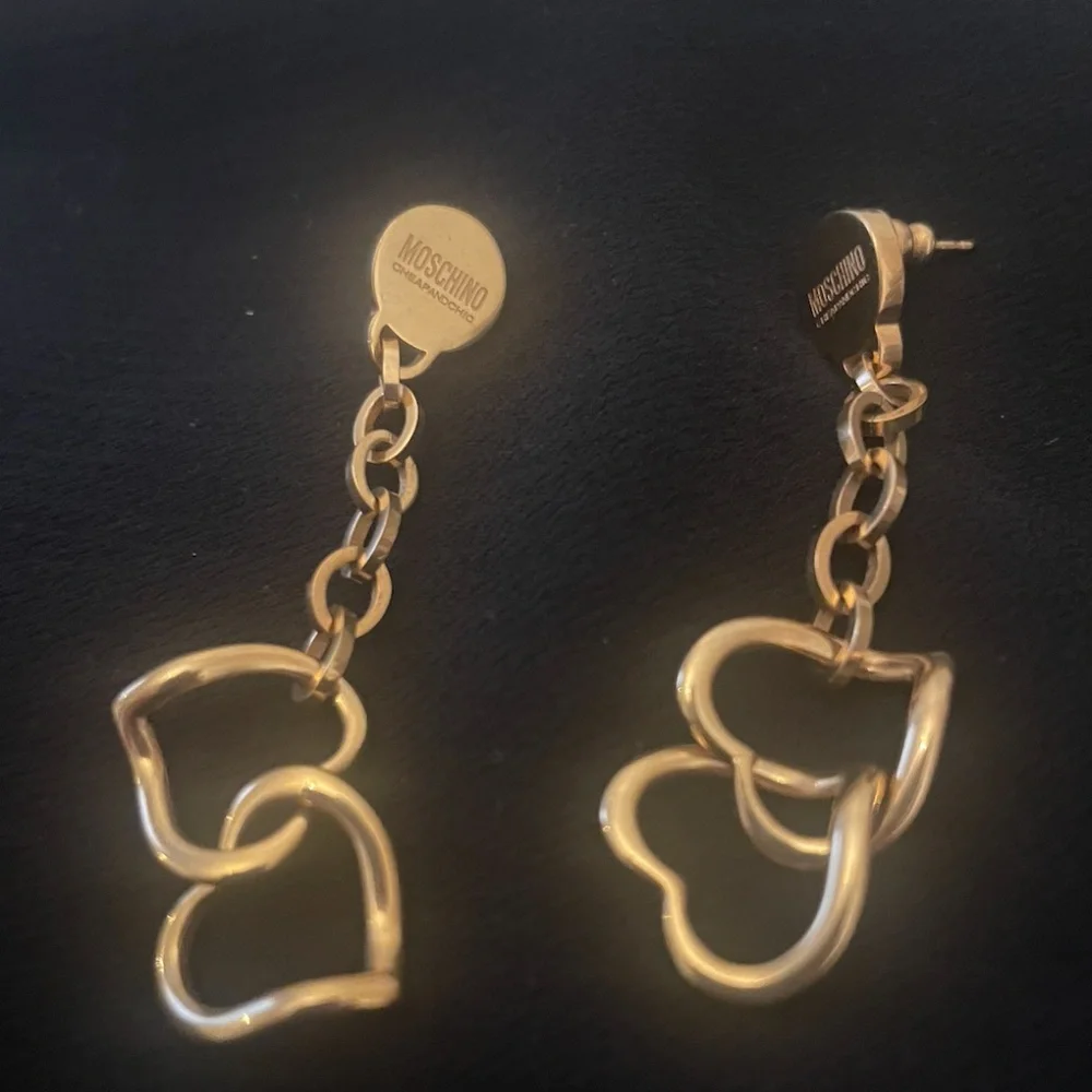 MOSCHINO Gold Heart Earrings - Picture 2 of 6